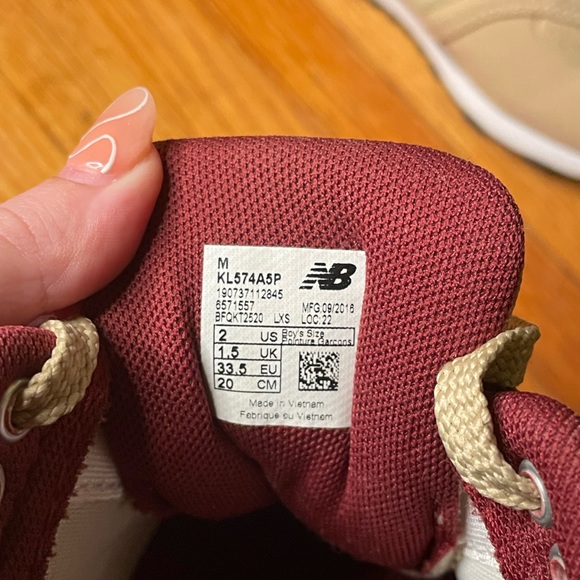 NEW BALANCE 574 - Picture 4 of 6